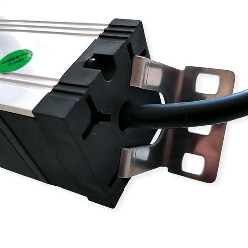Regleta  19 1UH, PDU 7 - way Socket, 45º with overload protector, 2m  Value